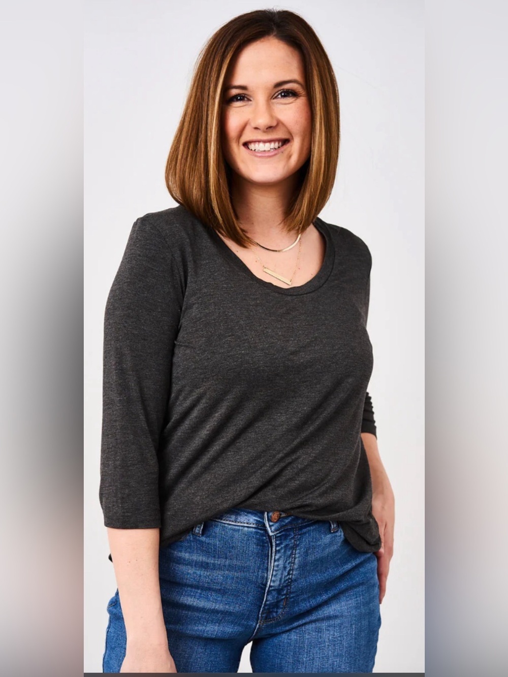 NEW Latched Mama Easy Access Nursing 3/4 Sleeve Scoop Neck Top Charcoal